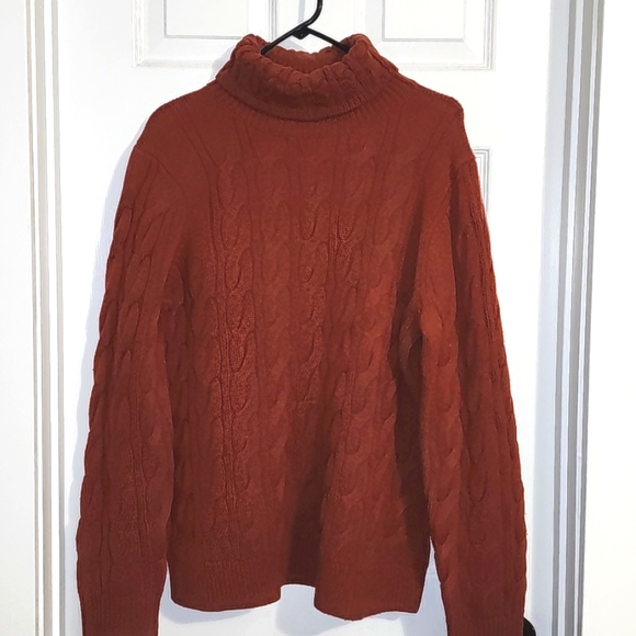 L.L. Bean Sweaters - LL Bean turtleneck copper color sweater Sz XL